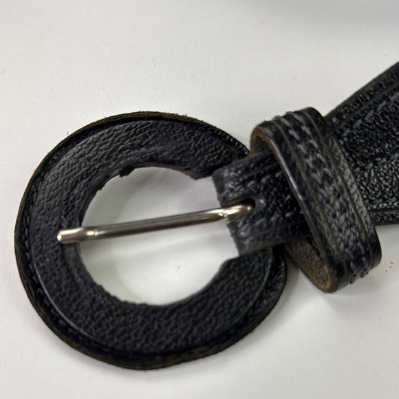 Cactus Black Leather Belt with Round Buckle Made in Italy - Picture 2 of 9